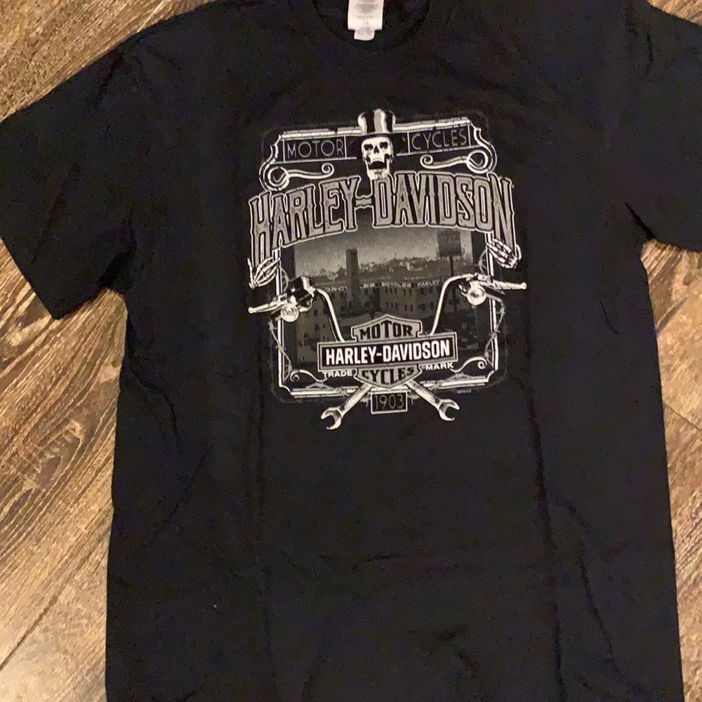 Harley Davison shirt